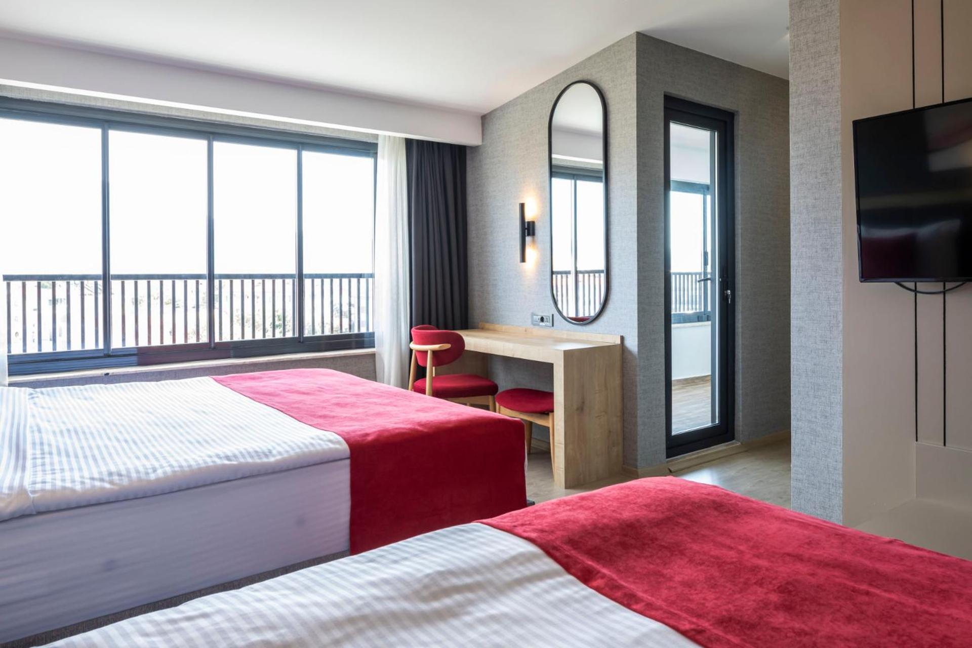 Ramada By Wyndham ダラマン エクステリア 写真